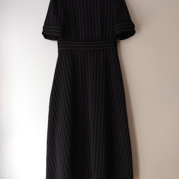 Striped Mennonite Cape Dress 36"B 30.5"W Modest Black White Pinstripe - Picture 2 of 10